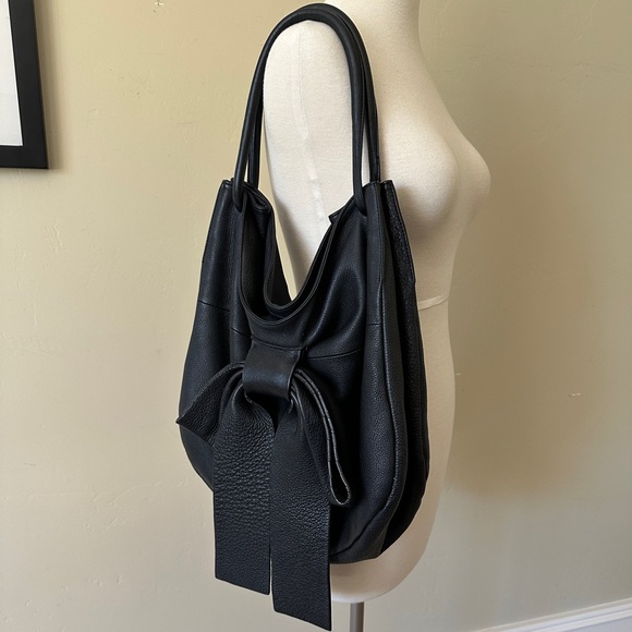 Leather Black Bow Shoulder Bag - Picture 2 of 11